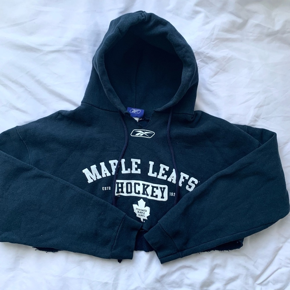 🍁 Toronto Maple Leafs Cropped Hoodie - Navy Blue